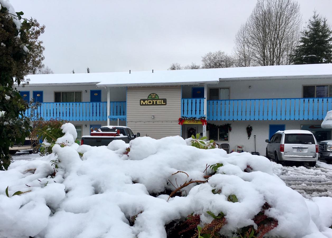 Fuller Lake Chemainus Motel ภายนอก รูปภาพ