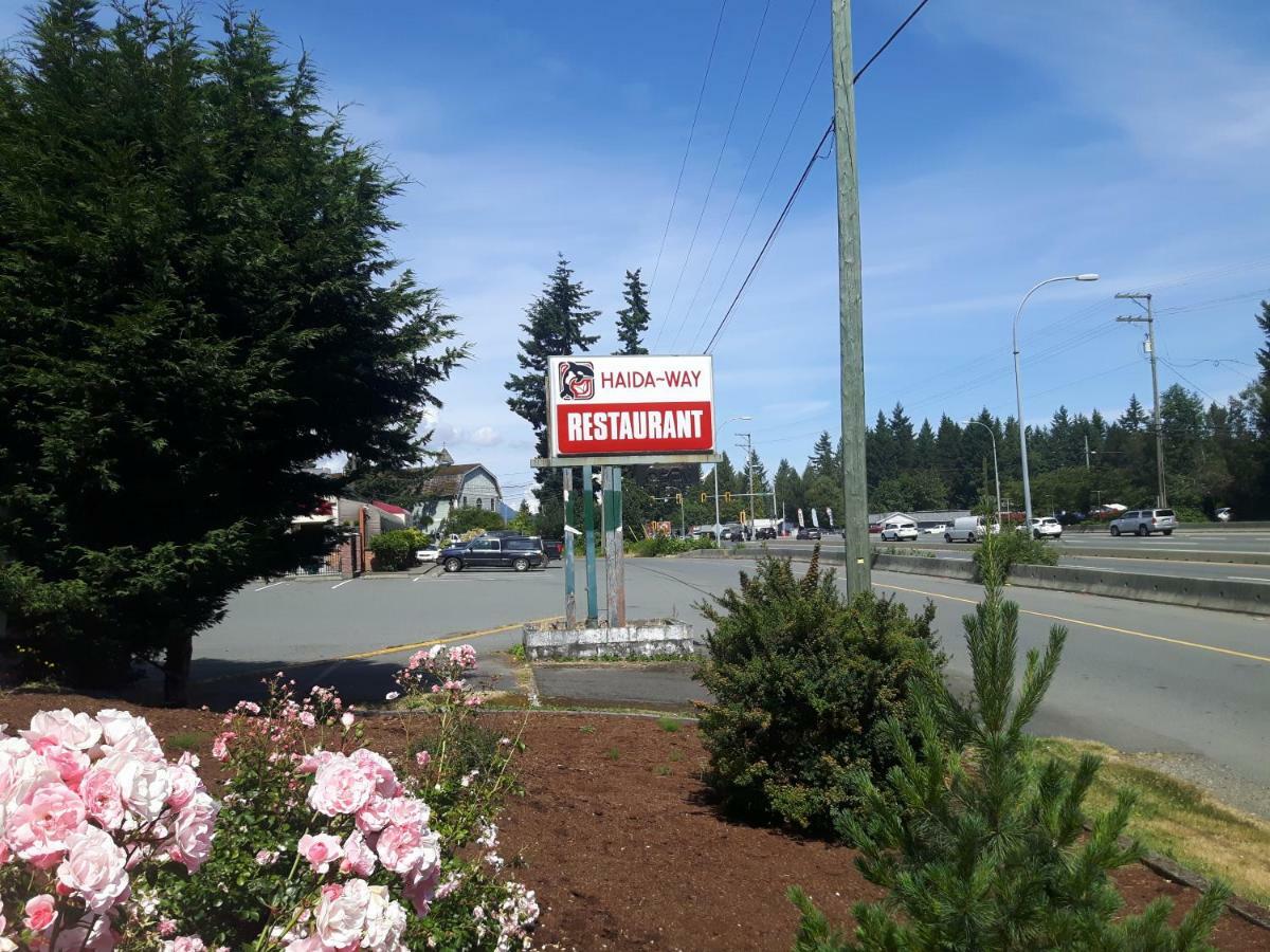 Fuller Lake Chemainus Motel ภายนอก รูปภาพ
